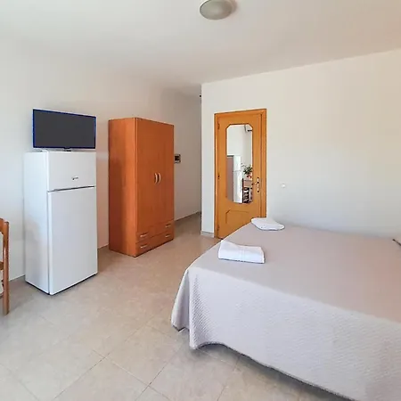 Stunning In With Kitchen * Vieste